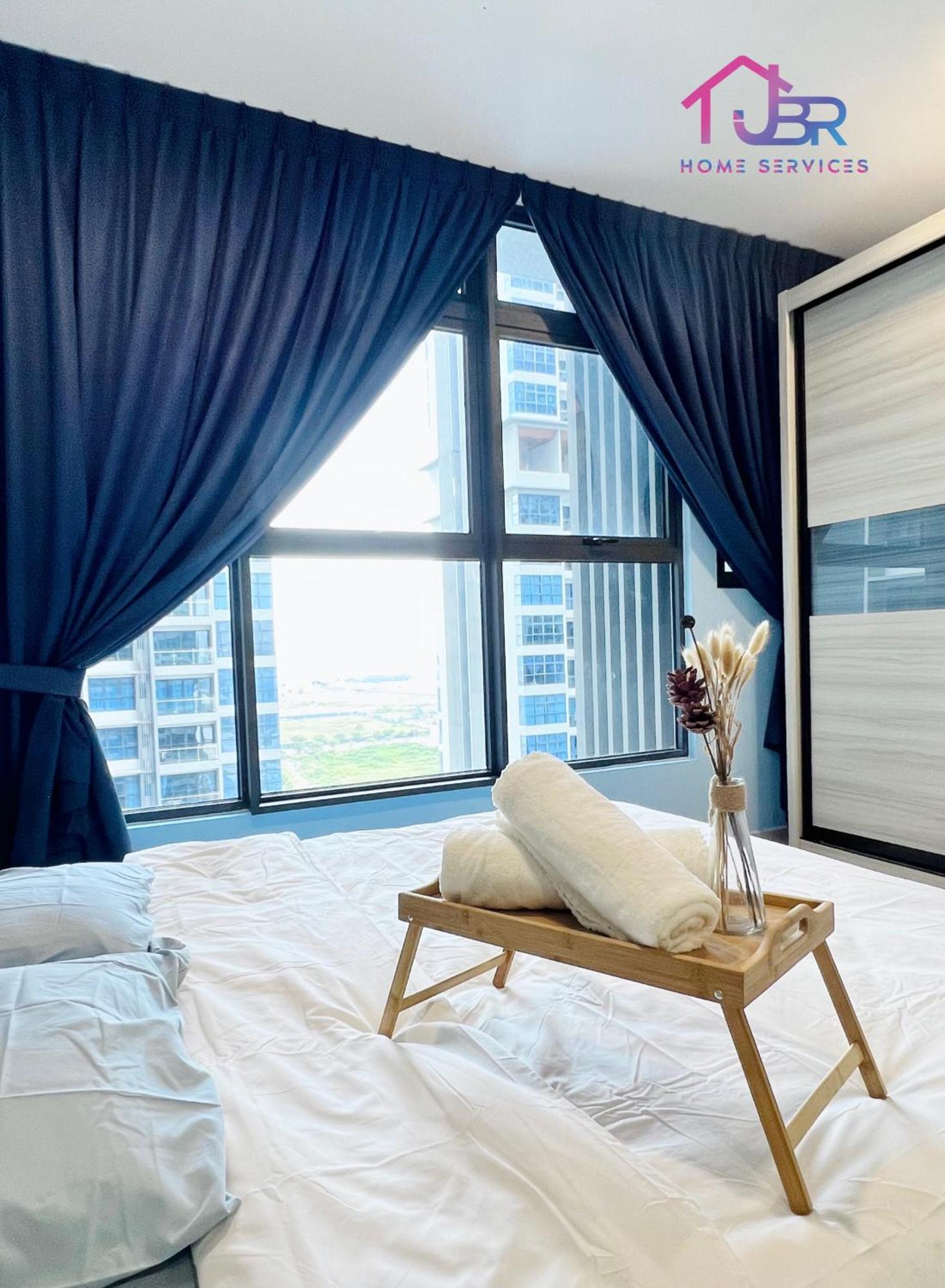 Apartment Jbr Luxury Homestay-atlantis Residences-near Jonker Walk-city Area-netflix Malacca